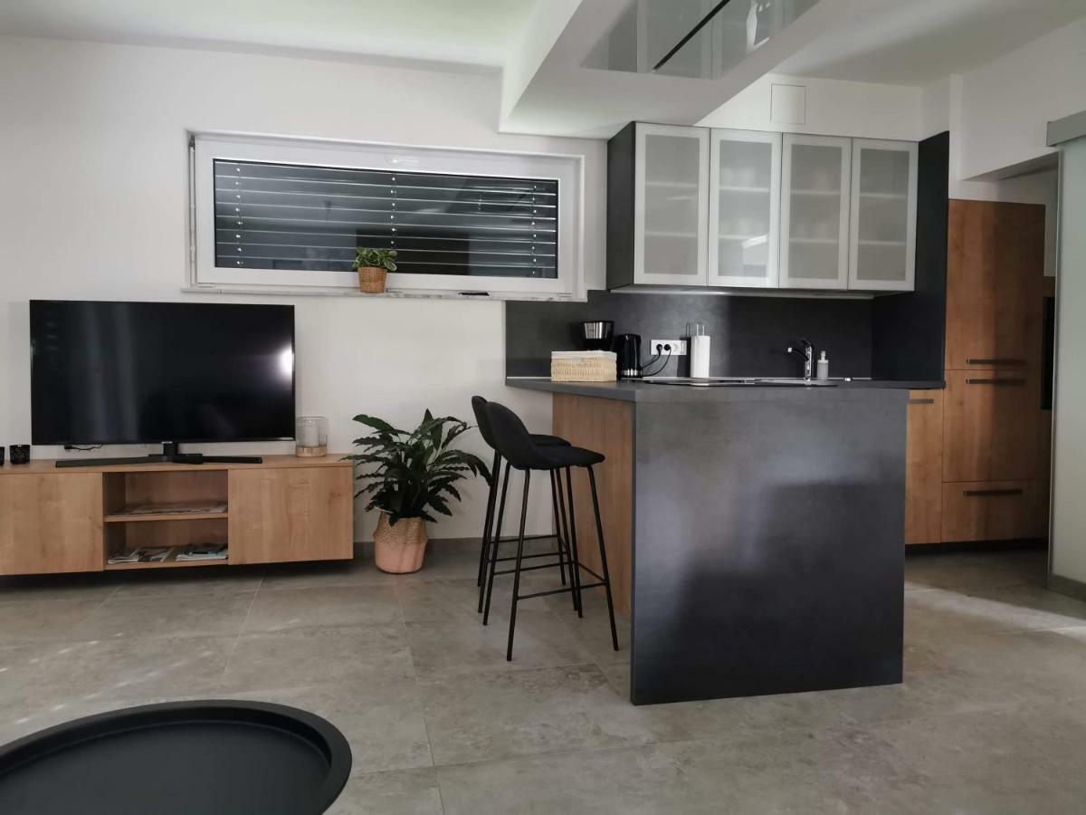 Brand New House Luna Bled Ngoại thất bức ảnh