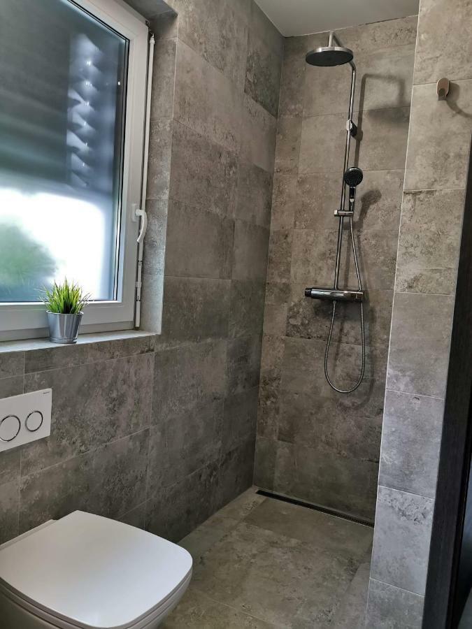 Brand New House Luna Bled Ngoại thất bức ảnh