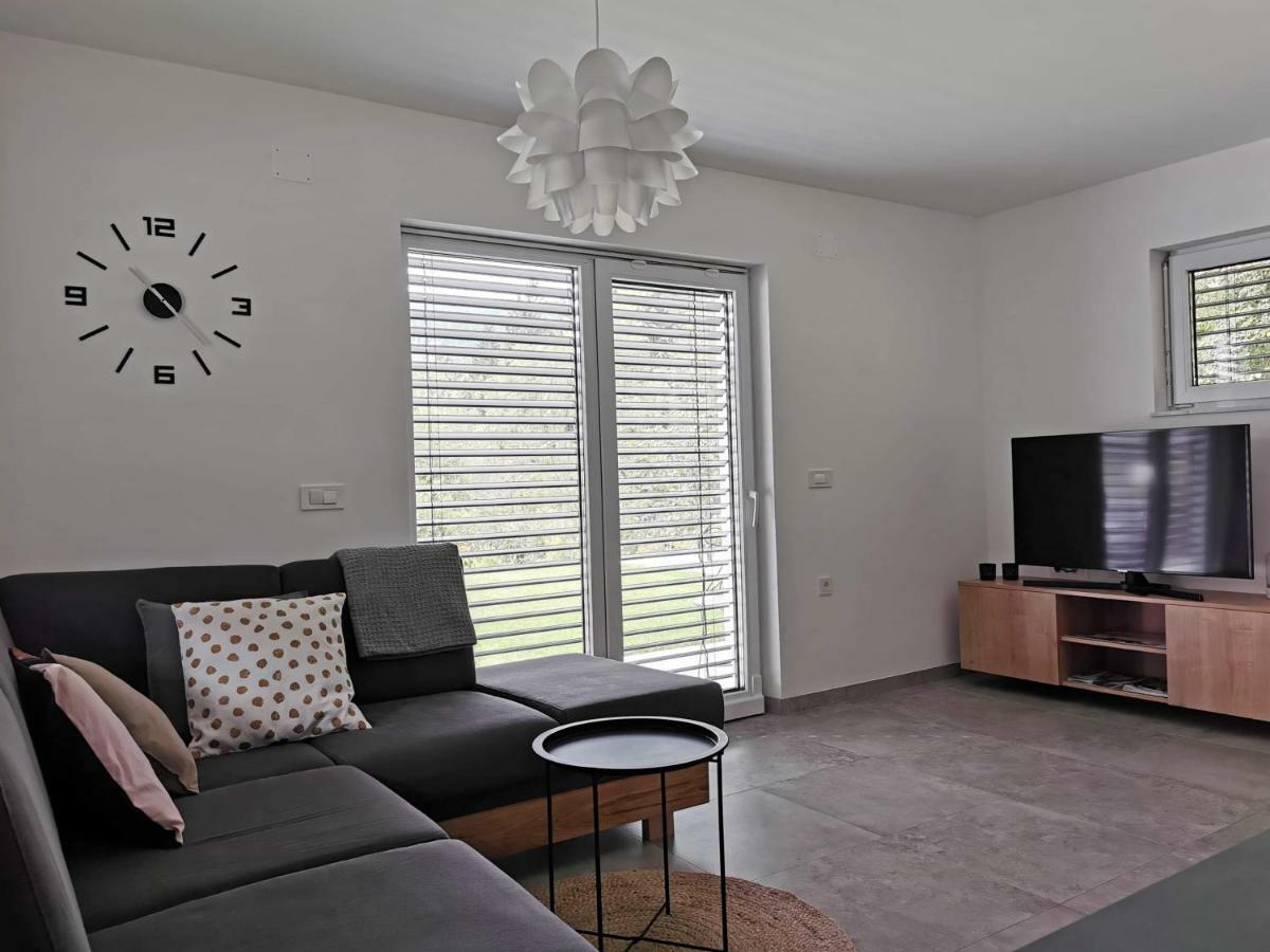 Brand New House Luna Bled Ngoại thất bức ảnh